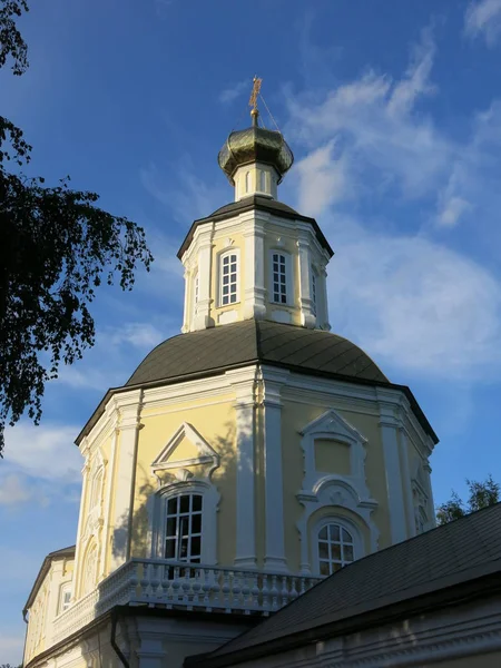 Ostaschkow Bogorodizki Zhitenny Kloster — Stockfoto