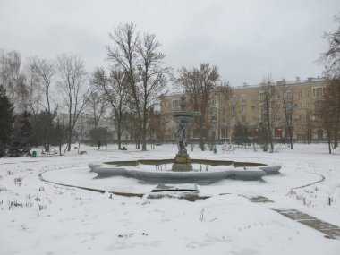 Kazan 'ın kış meydanındaki çeşme.
