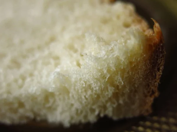 Pão Branco Assado Caseiro Grosseiramente — Fotografia de Stock