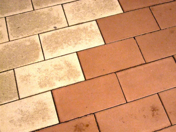 Red Beige Road Tiles Converge Beautiful Ornament — 스톡 사진