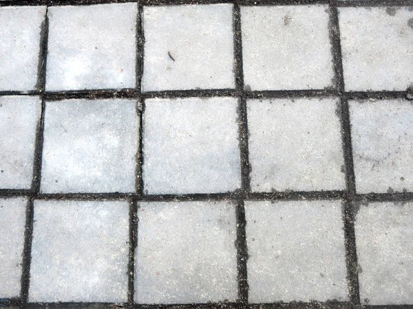 带有接缝的灰色正方形平整路面瓷砖 — 图库照片