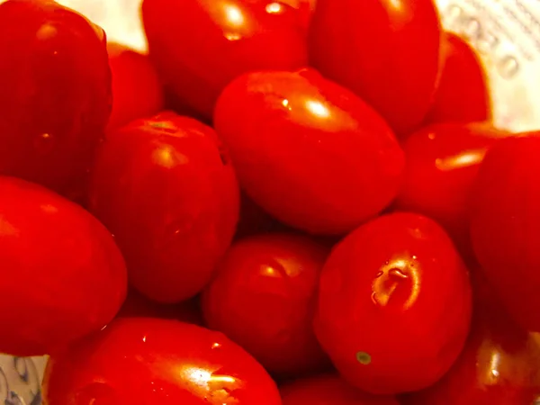 Petites Tomates Cerises Rouges Éparpillées — Photo
