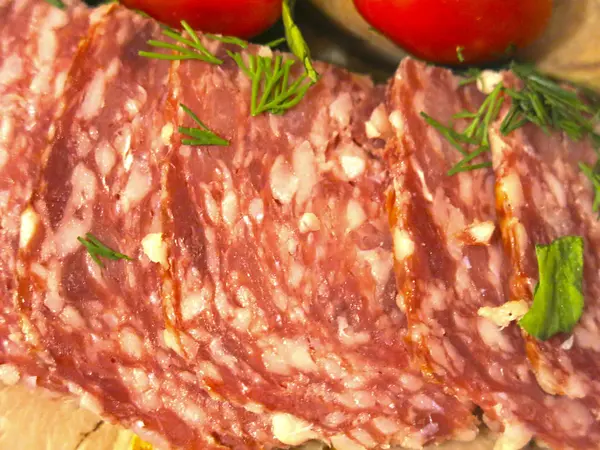 Tagli Carne Festivi Lingua Manzo Salsiccia Salame Prosciutto Carne Maiale — Foto Stock