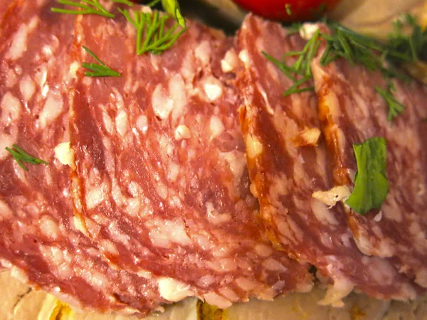 Tagli Carne Festivi Lingua Manzo Salsiccia Salame Prosciutto Carne Maiale — Foto Stock