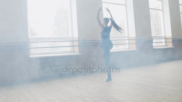 Routine leven van balletdanser — Stockvideo