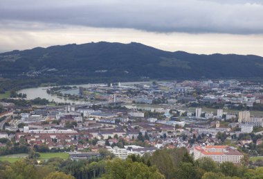 Linz 'deki dağ manzarası