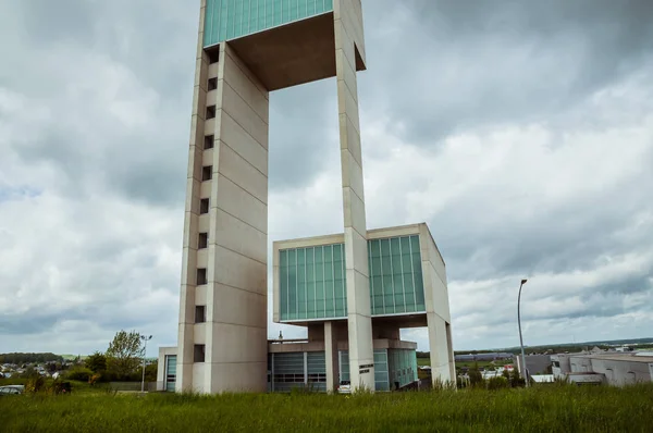 Leudelange Luxemburgo Mayo 2013 Torre Agua Con Diseño Moderno Hormigón — Foto de Stock