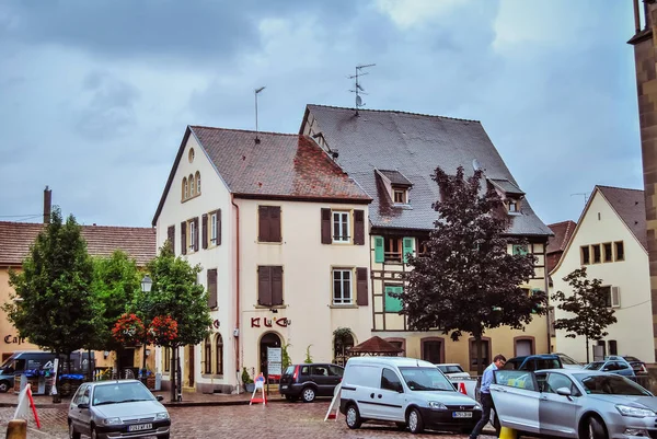 Clemenceau Nun Alsace Arabalı Güzel Küçük Çiçekli Yeri — Stok fotoğraf