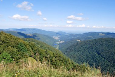 Ballon Dalsace 'tan manzara manzarası, Büyük Balon, Vosges dağlarında bir zirve / zirve, Fransa' da Haut-Rhin
