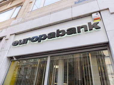 Charleroi, Belçika - 28 Aralık 2019: Europabank girişi