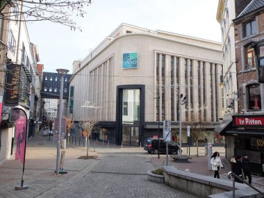 Charleroi, Belçika - 28 Aralık 2019: Galeria Inno. Inno, Belçika 'da bir mağaza zinciri.