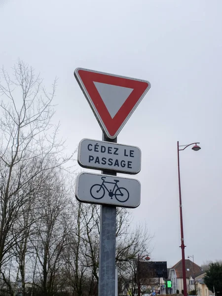 Δώστε Θέση Απόδοση Προτεραιότητας Γαλλική Cdez Πέρασμα Οδικών Πινακίδας — Φωτογραφία Αρχείου