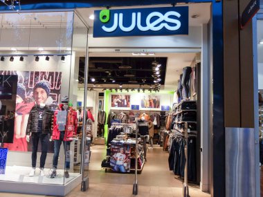 Jules, Ağustos 2019 'dan beri faaliyet gösteren bir erkek giyim mağazası. Jules ve Brice.
