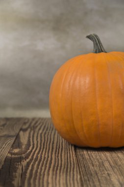 Turuncu kabak sonbahar ve Halloween bir sembolü olarak