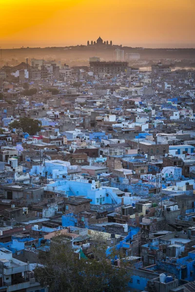 Stadsbilden i Jodhpur vid soluppgången i Rajasthan, Indien. — Stockfoto