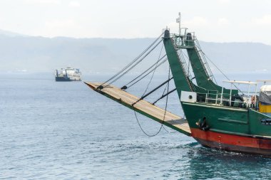 Okyanus Feribot Tekne