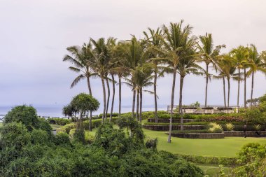 Golf sahası gün batımında