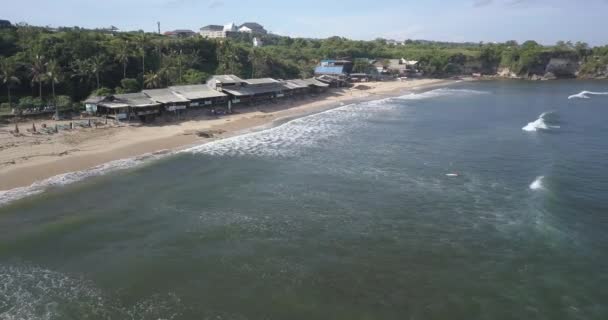 Letecký pohled na pláž Balangan — Stock video