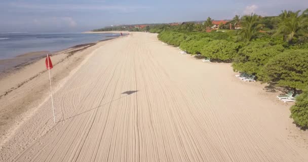 Widok z lotu ptaka plaży Nusa Dua — Wideo stockowe