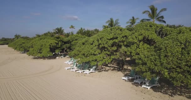 Luchtfoto van het strand van Nusa Dua — Stockvideo