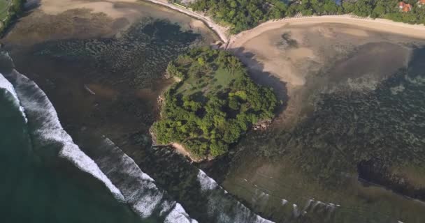Vista aérea de la playa de Nusa DuAa — Vídeos de Stock