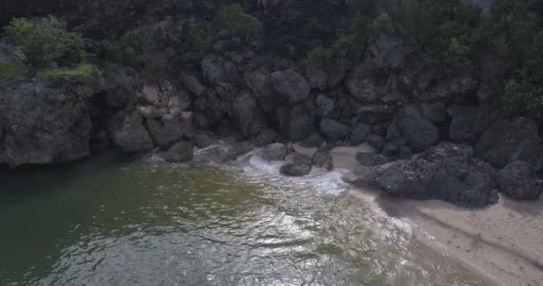 Vue aérienne de la plage de Balangan — Video