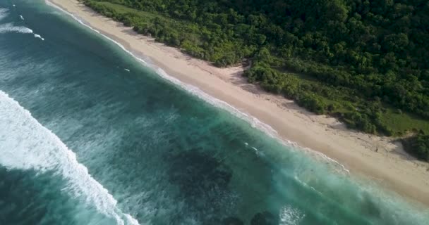 Flygfoto över Nyang Nyang stranden — Stockvideo
