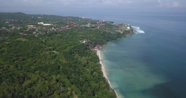 Vista aérea de la playa de Thomas, Padang Padang — Vídeos de Stock