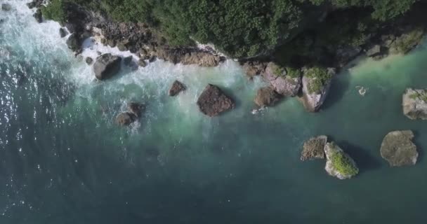 Letecký pohled na Padang Padang pláž — Stock video