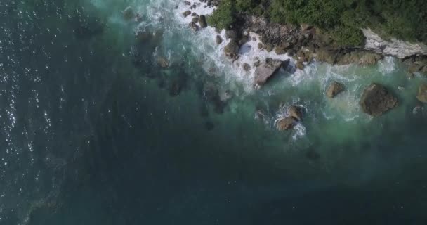 Letecký pohled na Padang Padang pláž — Stock video