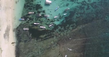 Lembongan adasının havadan görünüşü