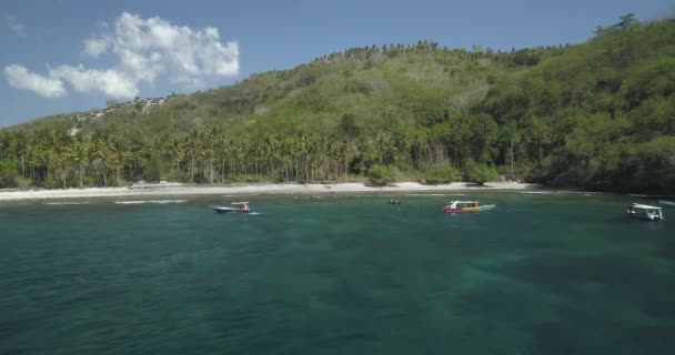 Nusa Penida adasının havadan görünüşü — Stok video