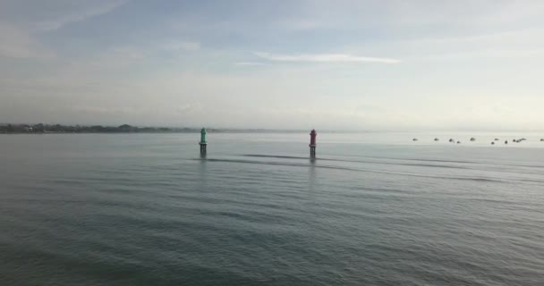 海洋灯塔的空中景观 — 图库视频影像