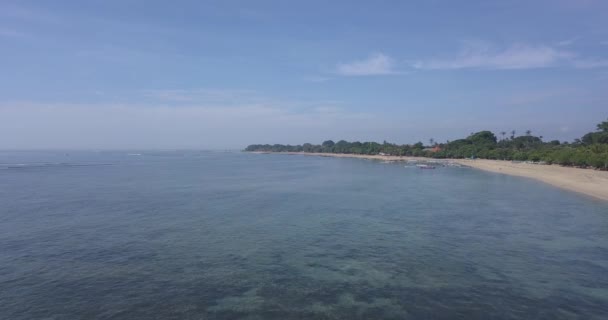 Luchtfoto van Sanur strand — Stockvideo