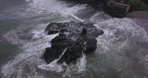Αεροφωτογραφία της παραλίας Batu Bolong — Αρχείο Βίντεο