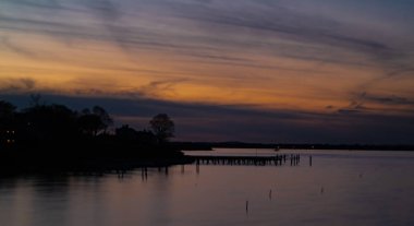 Massachusetts 'te Sessiz Günbatımına Bir Rıhtım Çıktı