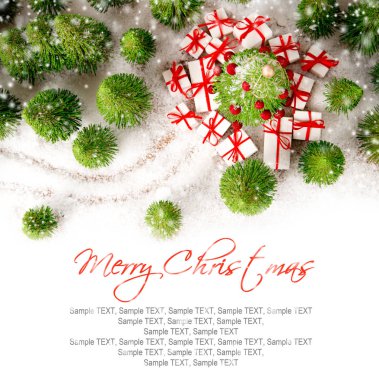 Noel Ağacı ve Ormanda Hediyeler