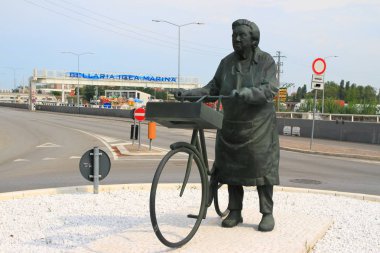 Bellaria Igea Marina, Rimini, İtalya - 28 Ağustos 2019: Balıkçı Anıtı