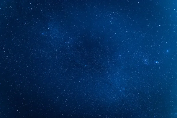 Cielo nocturno con estrellas — Foto de Stock