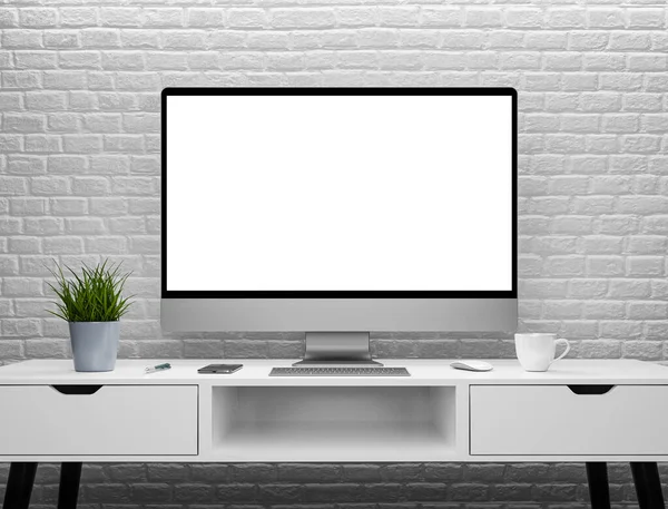 Computer Met Blanco Scherm Met Toetsenbord Bureau — Stockfoto