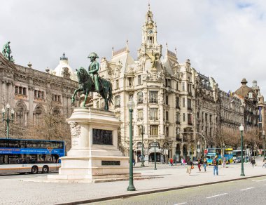 Portekiz, Porto 'daki Placa da Liberdade, Kral IV. Pedro' nun atıyla