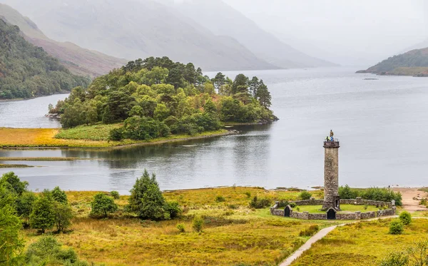 Glenfinnan momument Loch Shiel, İskoçya