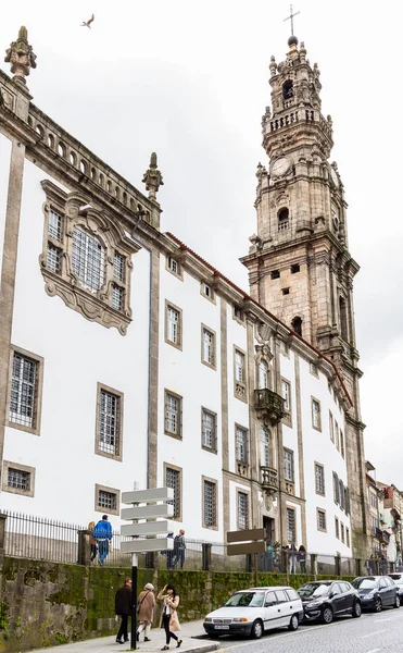 Templom barokk terekkel, Porto, Portugália — Stock Fotó