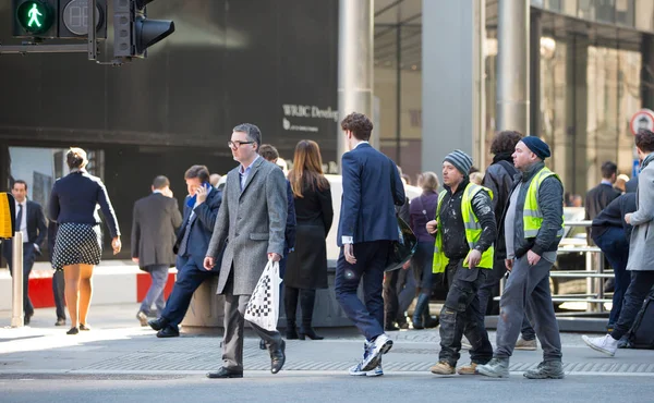 Group of business people walking in the City of London street. Modern busy business life concept. — Stock Photo, Image