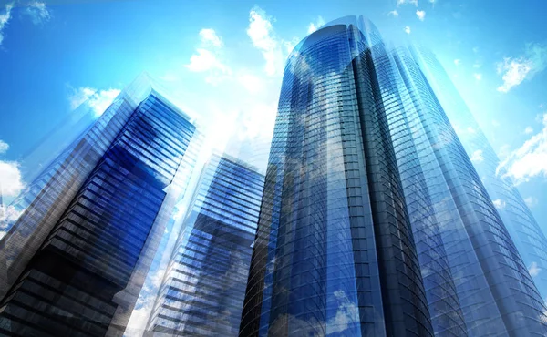 Cidade de Londres edifícios modernos, imagem de exposição múltipla inclui arranha-céus do distrito de negócios ao pôr do sol. Reino Unido, Londres — Fotografia de Stock