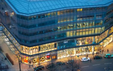 Şehir Londra gün batımında. Londra, İngiltere