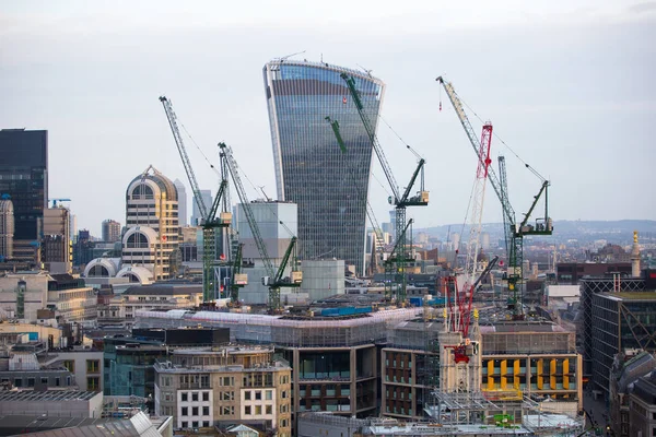 City of London, o zachodzie słońca. London, Wielka Brytania — Zdjęcie stockowe