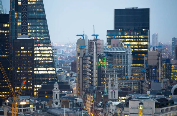 City of London, o zachodzie słońca. London, Wielka Brytania — Zdjęcie stockowe