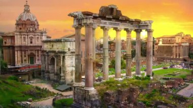 Roma 'nın günbatımındaki harabeleri, antik hükümet binaları M.Ö. 7. yüzyılda başladı. Roma