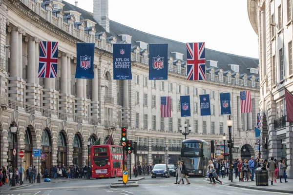 Londres Reino Unido Octubre 2015 Calle Regente Decorada Con Banderas — Foto de Stock